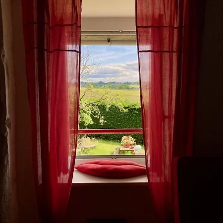 Bed and breakfast L'angeviniere, Des Anges Proche Mont-saint-michel 3*
