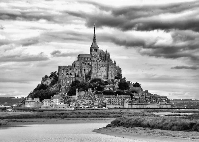 L'angeviniere, Des Anges Proche Mont-saint-michel Bed & Breakfast Saint-Laurent-de-Terregatte