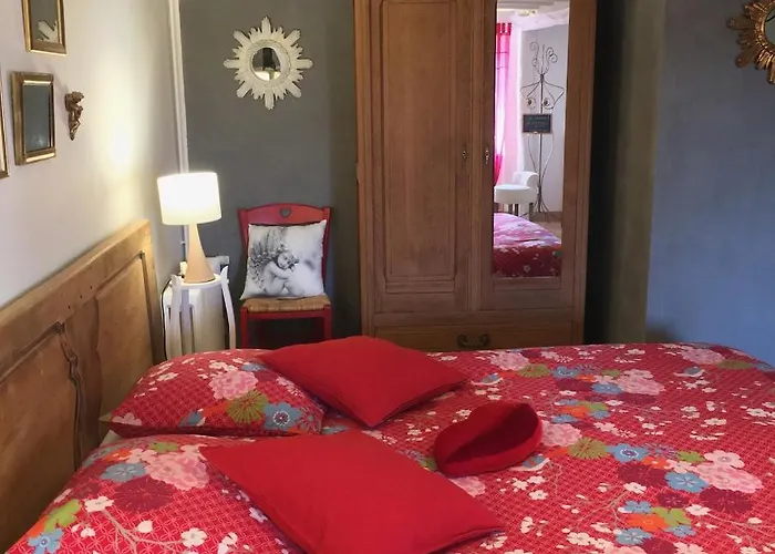 Bed & Breakfast L'angeviniere, Des Anges Proche Mont-saint-michel 3*