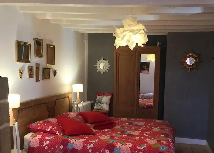 L'angeviniere, Des Anges Proche Mont-saint-michel