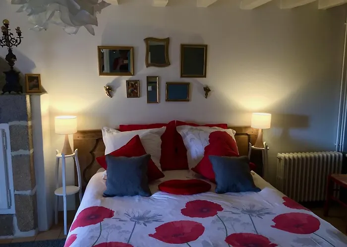 Bed & Breakfast L'angeviniere, Des Anges Proche Mont-saint-michel Saint-Laurent-de-Terregatte