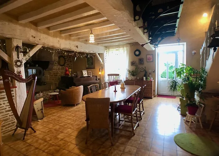 Bed & Breakfast L'angeviniere, Des Anges Proche Mont-saint-michel 3*